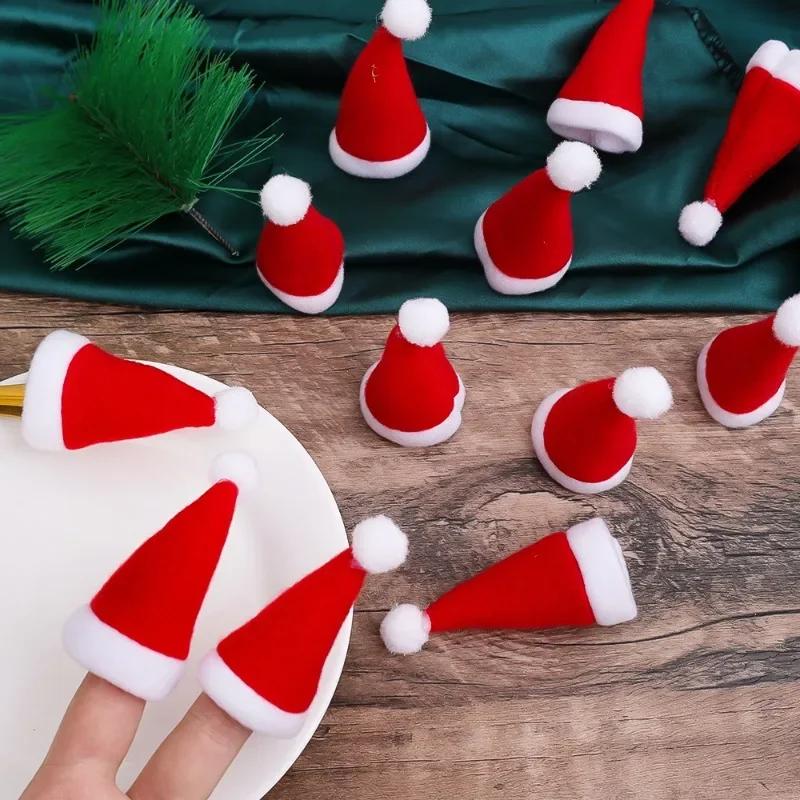 Mini Wine Bottles Cover Santa Hat Lollipop Caps Fork Knife Cutlery Bag Christmas Tableware Holder for Home Xmas Party Decoration