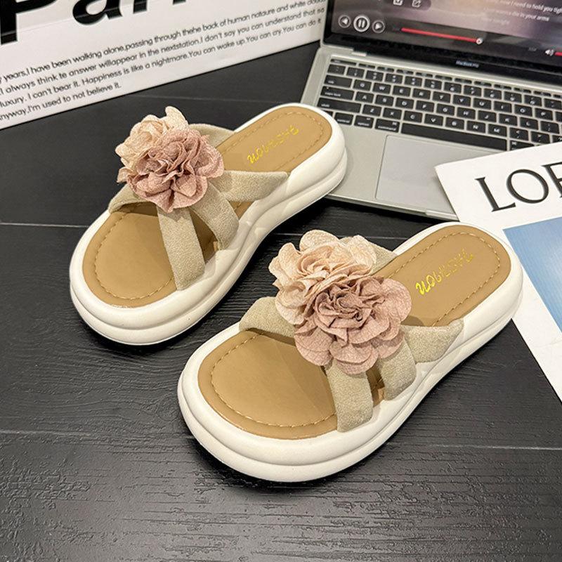 Thick-bottomed fairy wind seaside beach sandals girl soft-bottomed outer wear 2025 summer new flower cool slippers