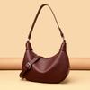 A Stylish Handbag with A Trendy Korean Style and A Simple Crossbody Crescent-shaped Bag