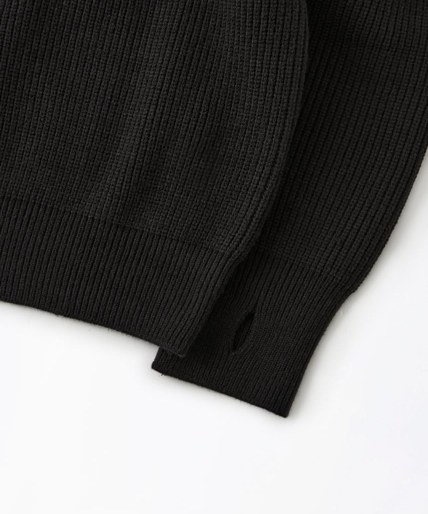 OUTSTANDING Raglan Crew Neck Knit_Black