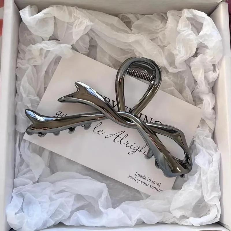 Women's Fashionable Metal Bow Ribbon Hair Clip Women's High-end Matte Glossy Flat Hair Clip Shark Clip Creative Hair Accessory