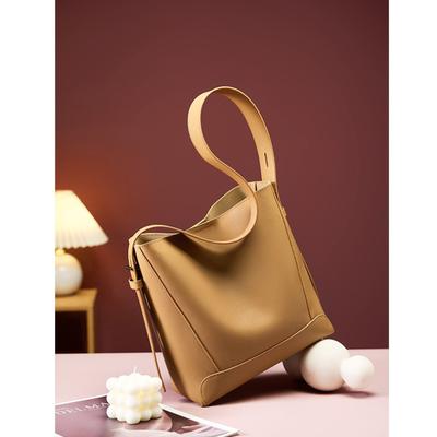 Genuine Leather Women's Messenger Bag Second Layer Cowhide Shopper Shoulder Bag Commuter Bucket Handbag Simple High-quality Female Tote Bag