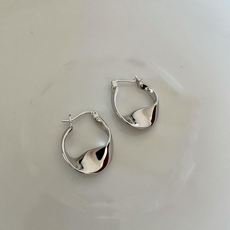 

Модные Женские Универсальные Серьги-Кольца С Высококлассным Характером One Size