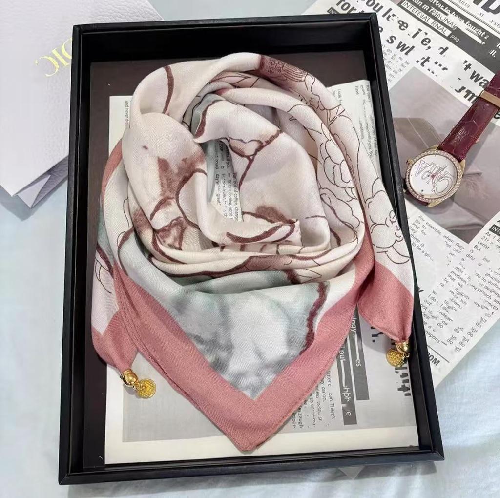 Chic Autumn/Winter Silk Scarf with Magnetic Golden Ball Clasp – Korean Style Neck Warmer