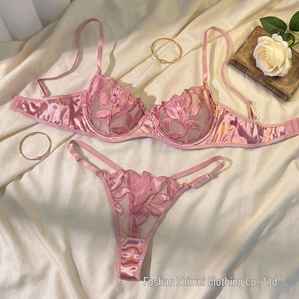 Ensemble Lingerie Soutien-gorge et String Broderie Florale Exclusif Commerce Extérieur Y pour Femmes 23171