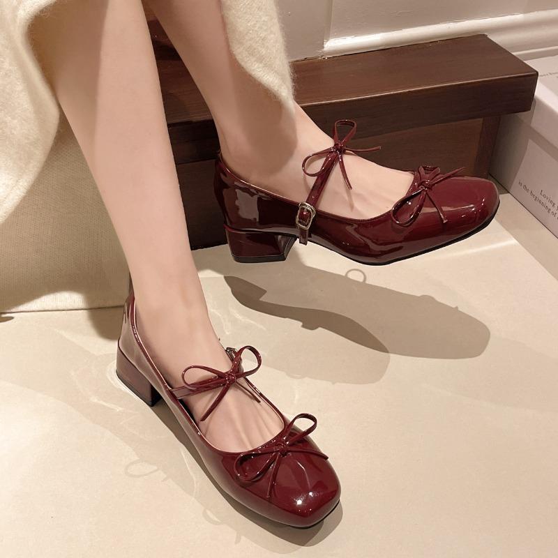New Fashion and Comfortable Roman Style Retro Style Small Skirt Sexy Design Beautiful Outdoor Ladies High Heels