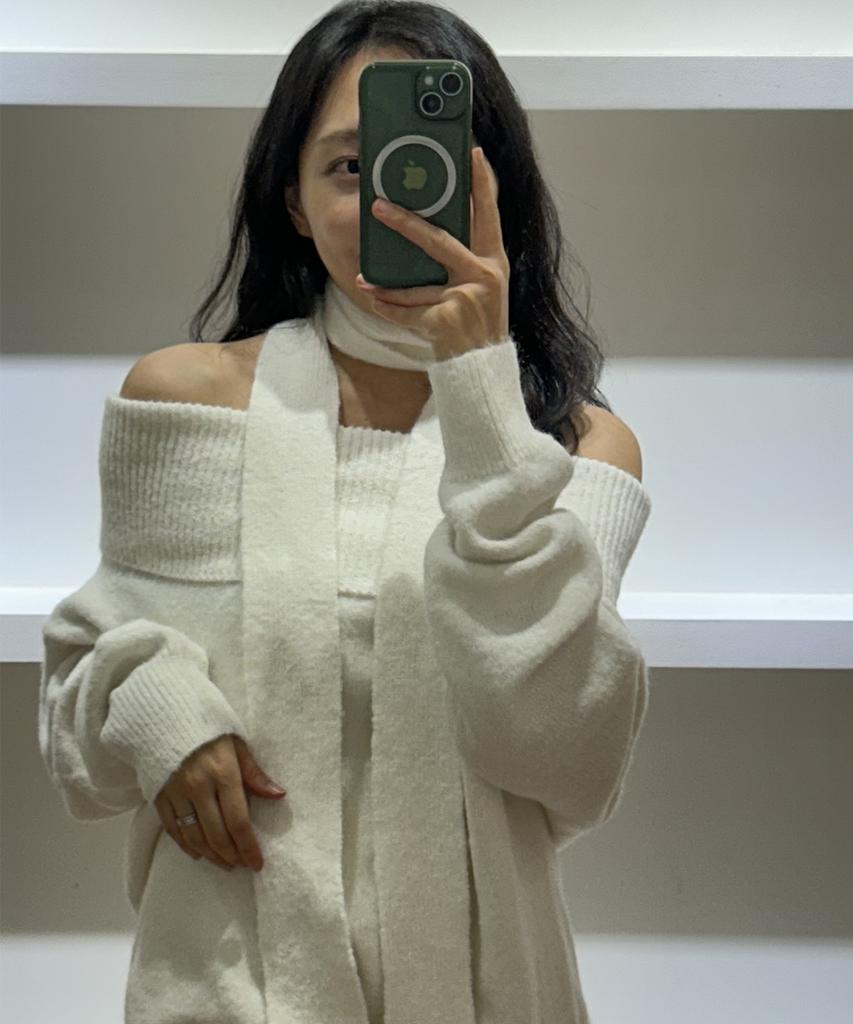 PLACE STUDIO Essential Soft Muffler Set Off-Shoulder Long Sleeve Knit_3 Colors