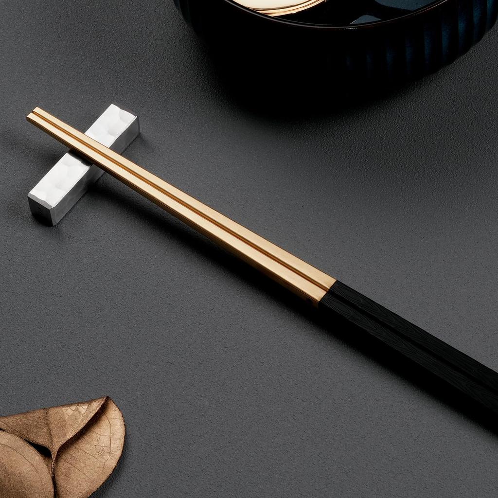 LAYANA a luxurious gift stainless made in Gold-Rimmed Chopsticks, idea. Gold-plated chopsticks, 23cm, SUS18/10 steel, Taiwan, black.