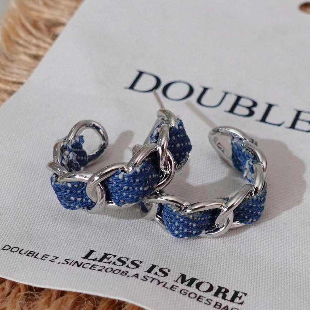 Trendy Woven Denim Ear Studs: Luxury Clip-On Earrings for a Slimming Look