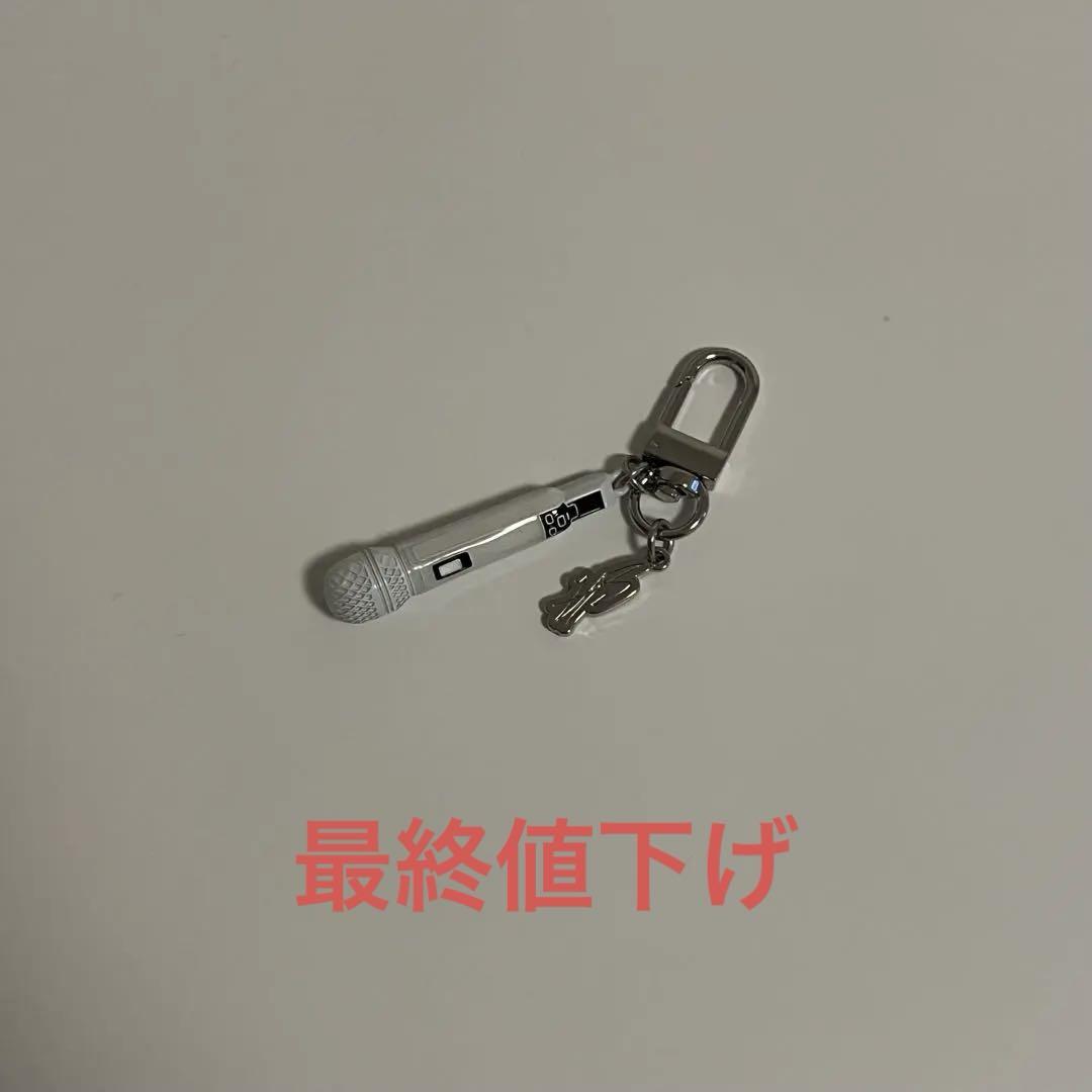 

[USED] ENHYPEN Sung Hoon UNSEEN Microphone-Shaped Keychain