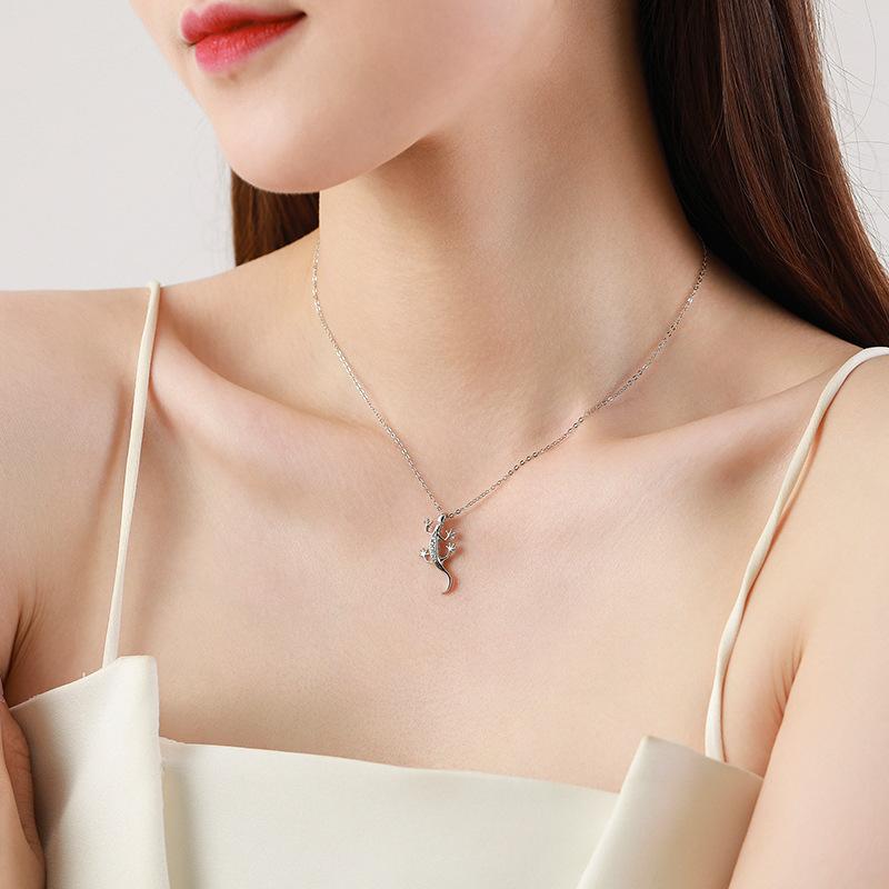 Tancise S925 Sterling Silver Fashion Personality Gecko Pendant Necklace Birthday Gift Vintage Classic Set Chain