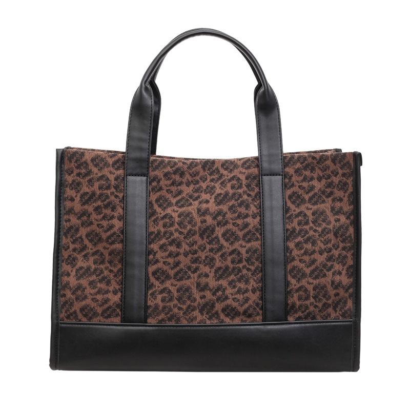 Relaxing Large-capacity Trendy Summer Personalized Schoolbag with Shoulder Strap for Commuting