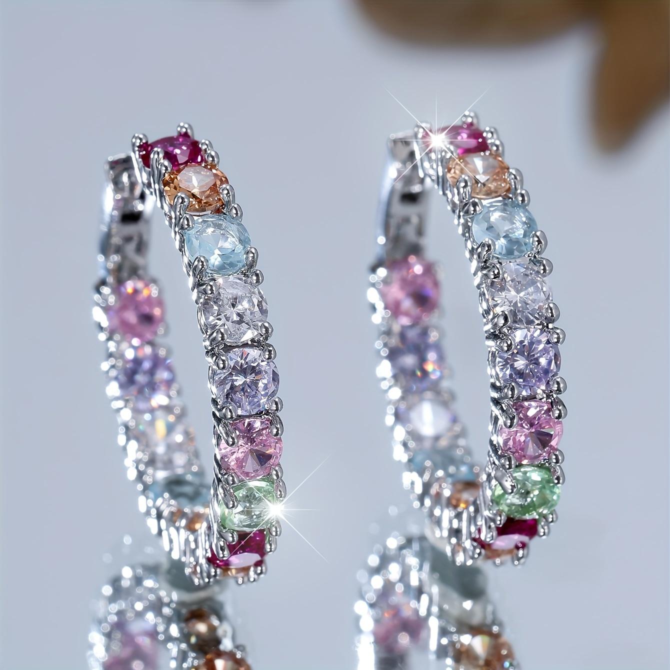 

A Pair of Elegant And Exquisite Rainbow-Colored Hoop Earrings, a Fashionable And Versatile Gift for My Wife This Christmas