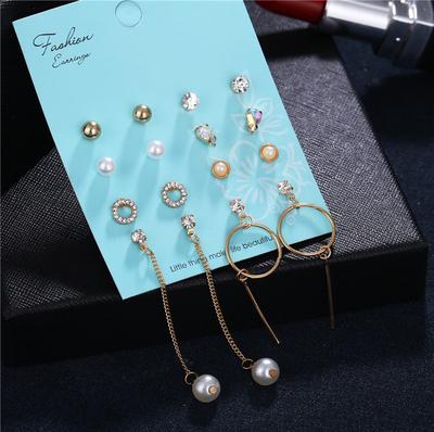 17 km gemischte Kristallperle, geometrisches kleines Ohrstecker-Set für Damen, Kreis-Bar-Statement-Schmuck