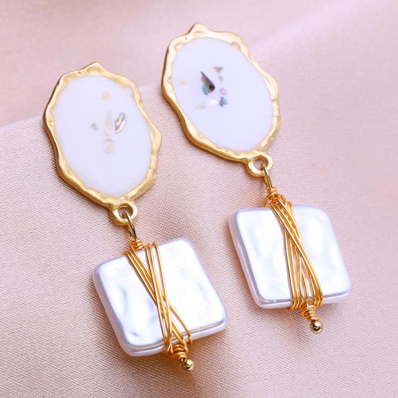 KNIKOO Boucles d'oreilles longues géométriques pour femmes, bijoux à la mode en perles de fleurs, cadeaux de fête de mariage, boucles d'oreilles pendantes