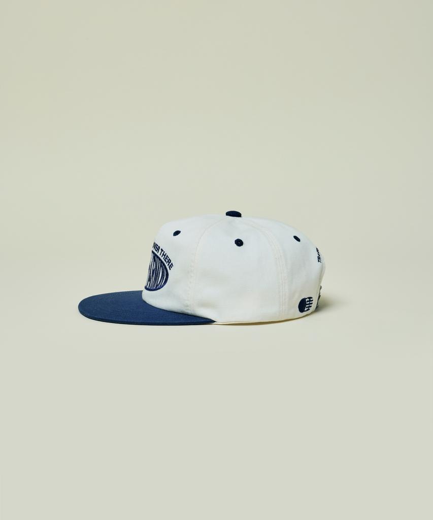Teulaepighamoni Round Logo Trucker Hat_Navy
