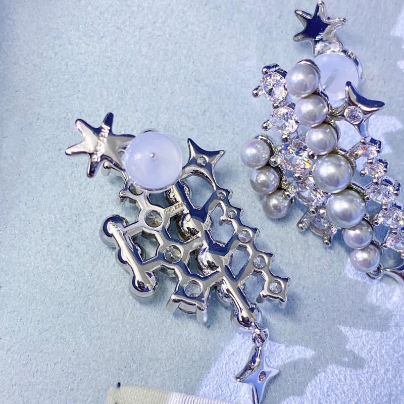 Howfang Sterling Silver Star Light Stud Earrings: Japanese & Korean Design with Inlaid Diamonds and Gray Pearls