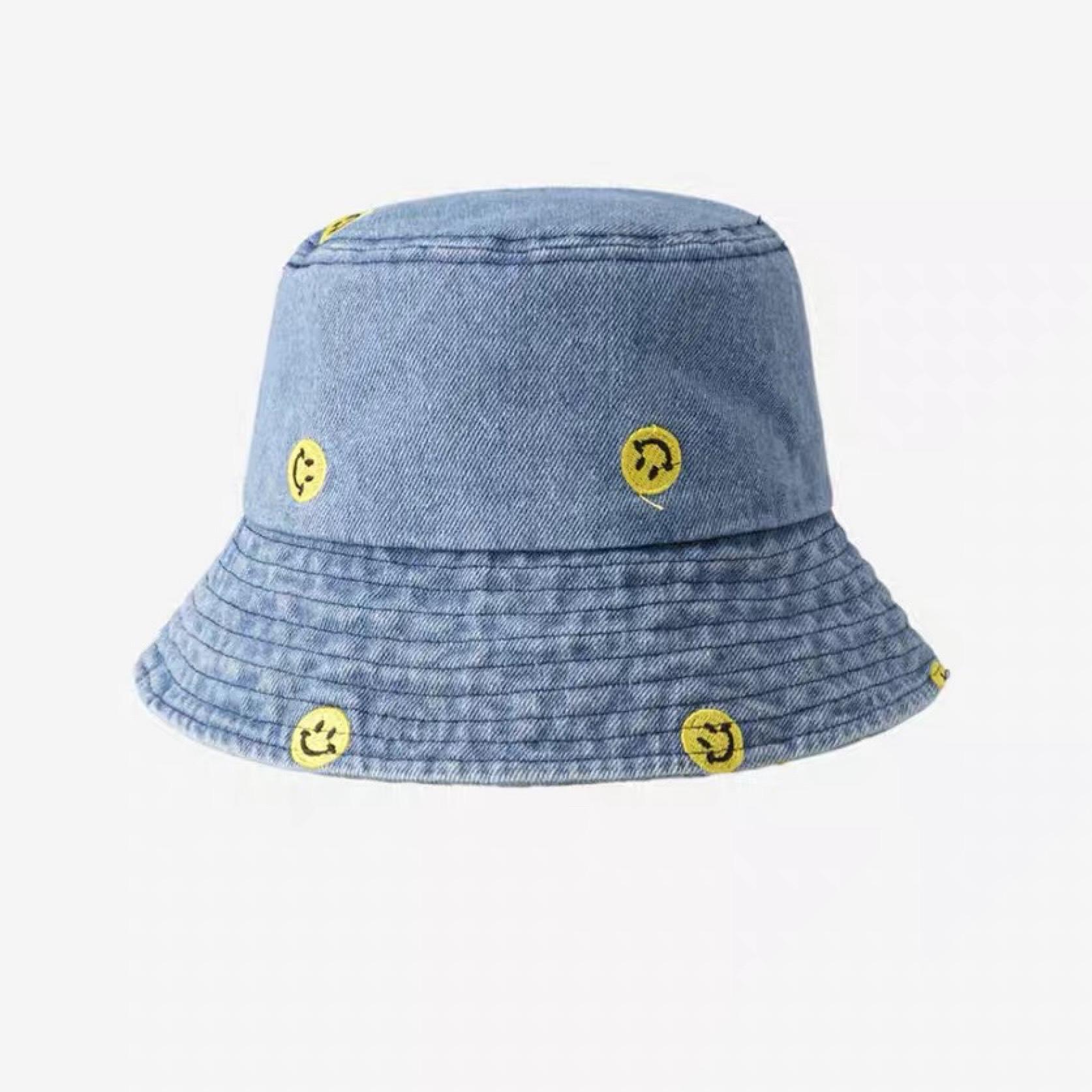 

Японская простая джинсовая панама с вышивкой в виде смайлика, женская, Харадзюку, винтажная шляпа-котелок, корейская версия, весенне-летняя защита от солнца, шляпа от солнца, мужская adjustable