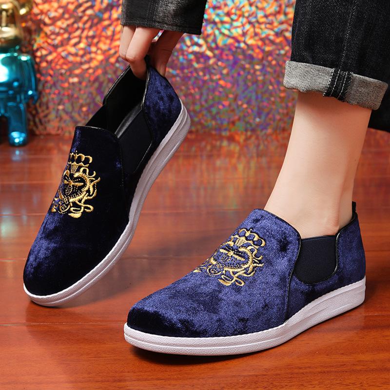 New Fashion Breathable Loafers For Men's Embroidery Pattern Slip On Casual Shoes Male Outdoors Walking Footwears Zapatos Hombre