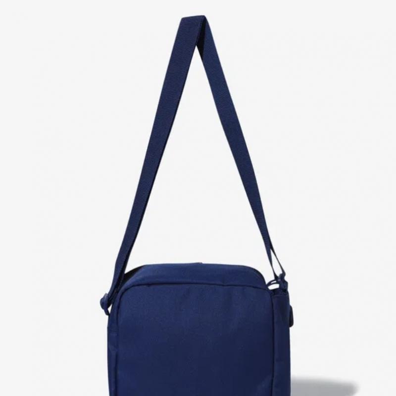 [fila Kids] Bottle Crossbody Bag  Fk3bcf6335x Nay  q0zFk3bcf6335xNay