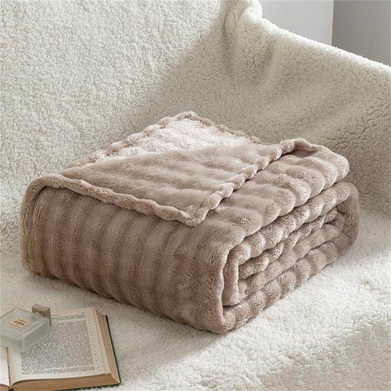 Luxury Fuzzy Plushes Blanket with Fluffys Rabbit Texture, Warm Throw Blanket for Home Decoration 100x150cm