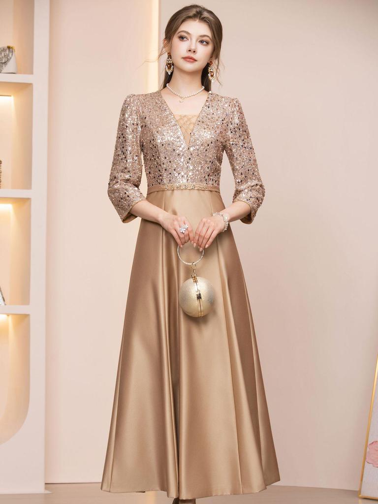 Zhilv Champagne Elegante Strass Patchwork Lange Jurk met Zeven Mouwen en Hoge Taille Rok, Lente 2026.