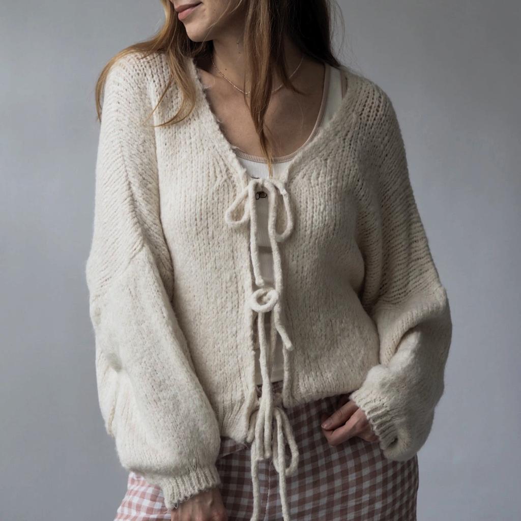 Women's Classic Tie-Front Knit Cardigan - Solid Color Round Neck Sweater Casual Pullover