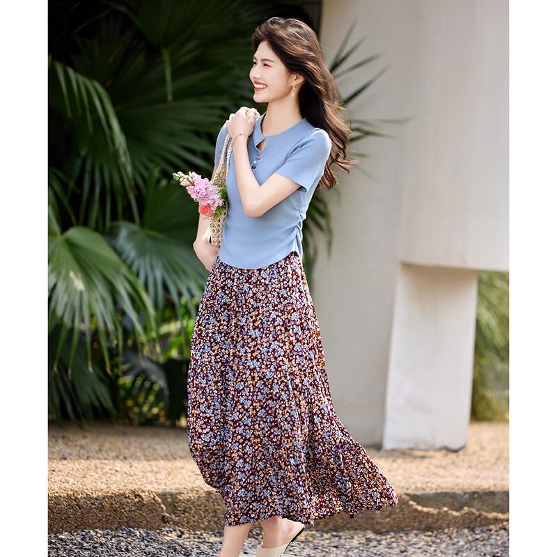 Women's Artistic Floral Pleated Knit Top and Skirt Set