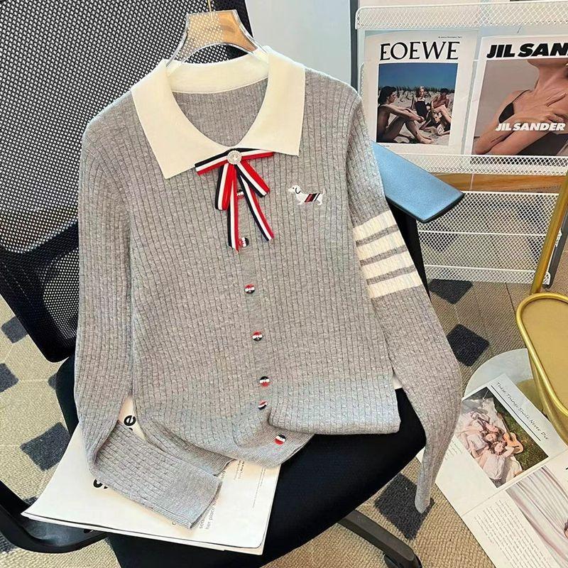 

Simple white v-neck knitted cardigan jacket female slim and thin college style early autumn new top One size fits all [recommended 80-60kg] серый