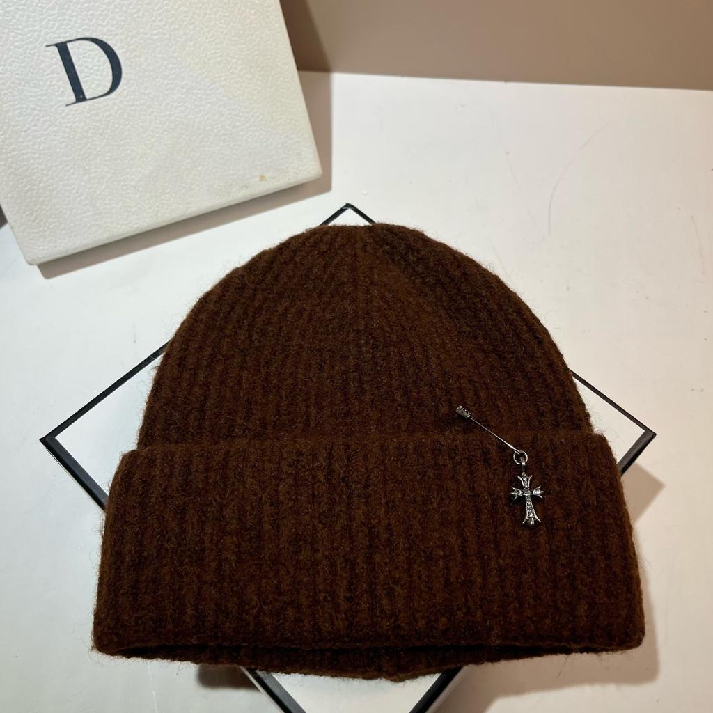 Youth Street Versatile Knitted Hat Cross Pin Personality Men'S And Women'S Warm Wool Hat Trend