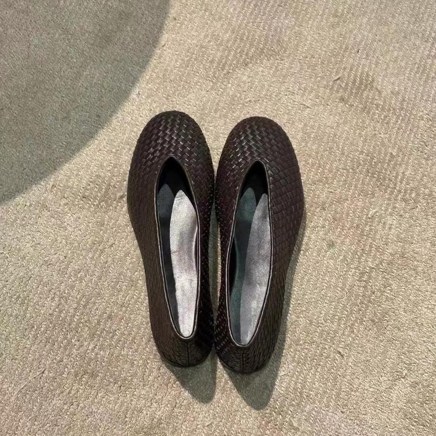 French retro hand-woven light mouth single shoes women's flat bottom fashion temperament grandma shoes