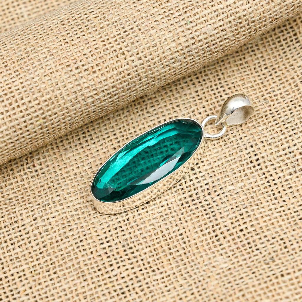 Hübscher handgefertigter Indicolit-Edelstein-Anhänger aus 925er Sterlingsilber für Frauen