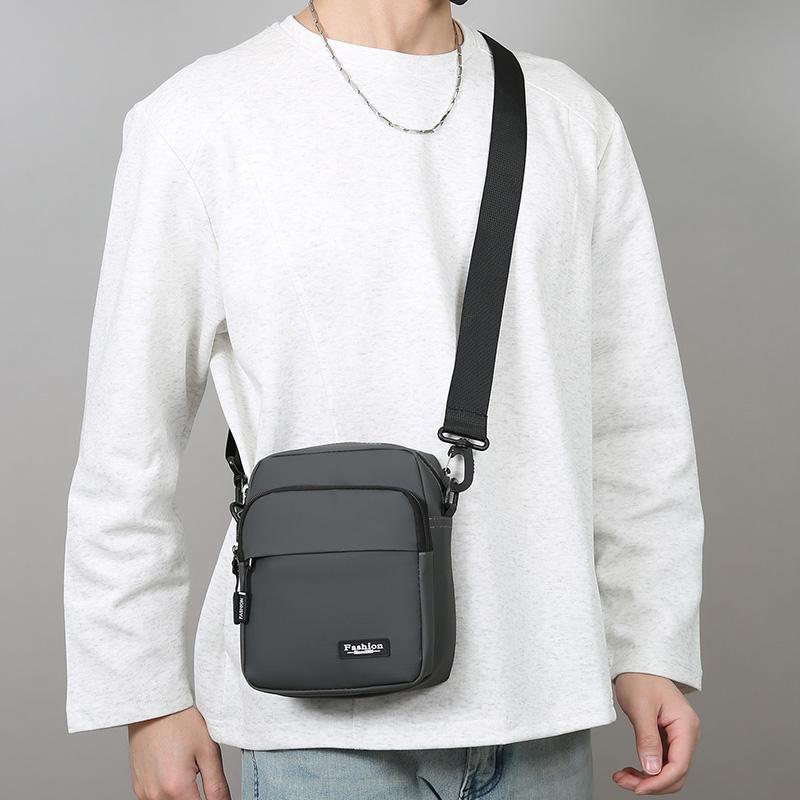 Men's Bag Lightweight Nylon Bag Portable Shoulder Bag