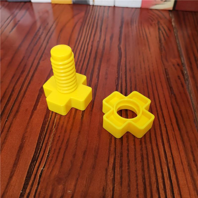 Montessori Screw Pairing Educational Building Blocks - Cognitive Puzzle for Children.