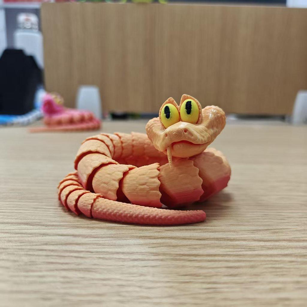 Jointed Snake Ornament: Movable, Multicolor, Cross-Border Bestseller