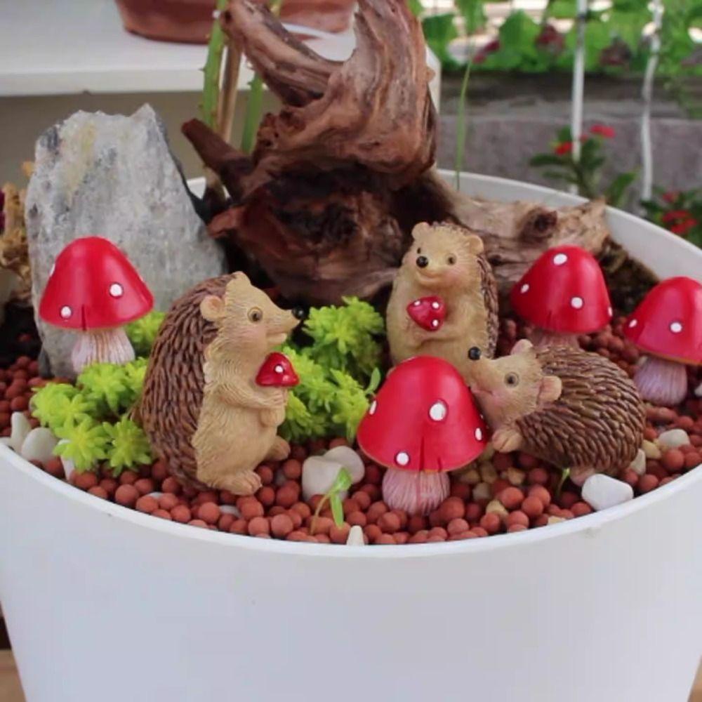 7pcs Cartoon Animal Sculpture Resin Garden Miniatures Figurine Hedgehog Mushroom Statue  Outdoor