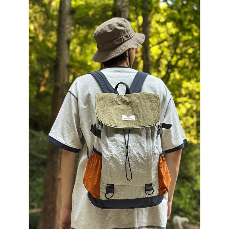 Large Capacity Contrasting Color Lightweight Backpack New Versatile Commuter Travel Backpack Student Bag