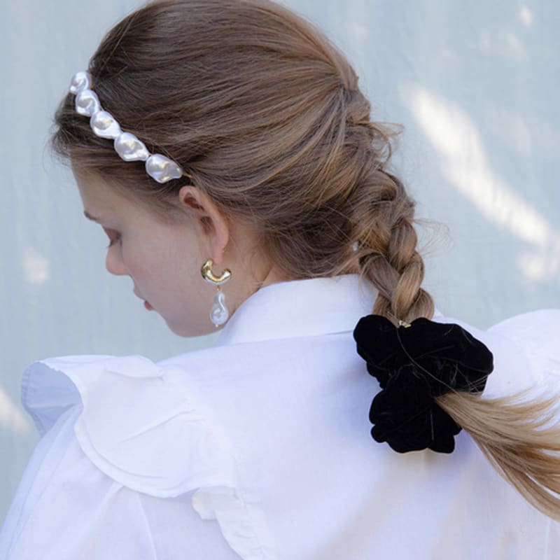 Jean Paul Clarisse Classic Velvet Scrunchie JP-21-017S