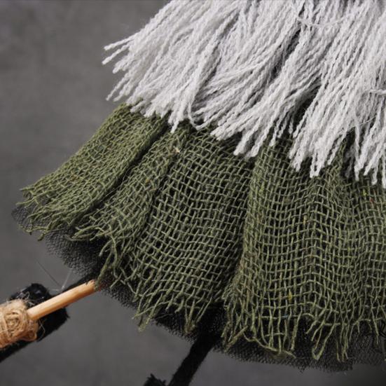 Halloween Witch Doll Small Hangable Witch Ornament Decorative Flying Witch Figurine On Broomstick for Indoor Outdoor Tree Home Kitchen Decor