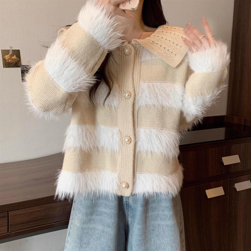 2024 Autumn/Winter Age-Defying Doll Collar Patchwork Stripe Plush Knit Sweater in Lazy Style