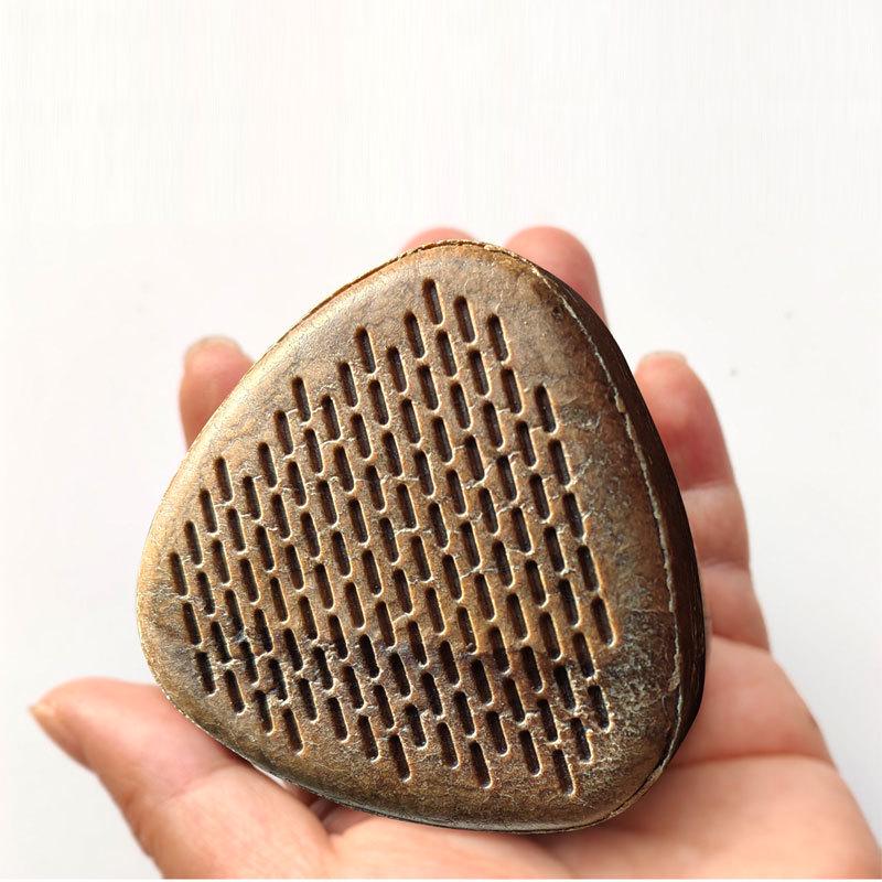 Herbal Shampoo Bar: Cypress & Cedar with Polygonum, Lingzhi, Ginseng, Ginger, Soapberry, Usman Herb for Oil Control