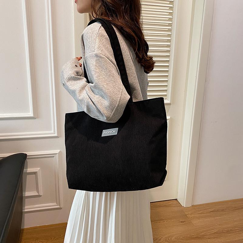 Chic Retro Casual Tote Bag With Soft Corduroy Material For Everyday Use