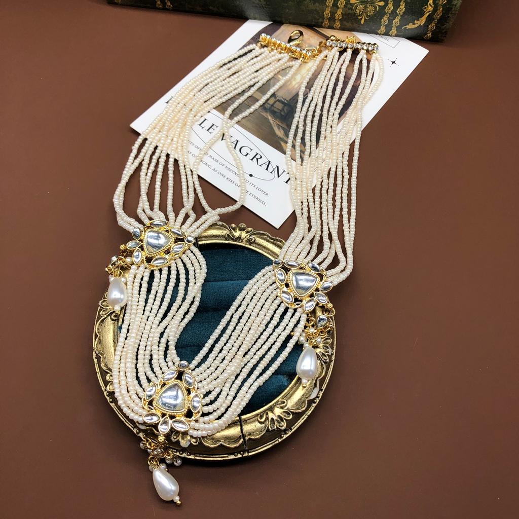French Court-style Retro Water Drop Pendant, Multi-layer Pearl Necklace, Collarbone Chain Earrings Set, Elegant and Versatile