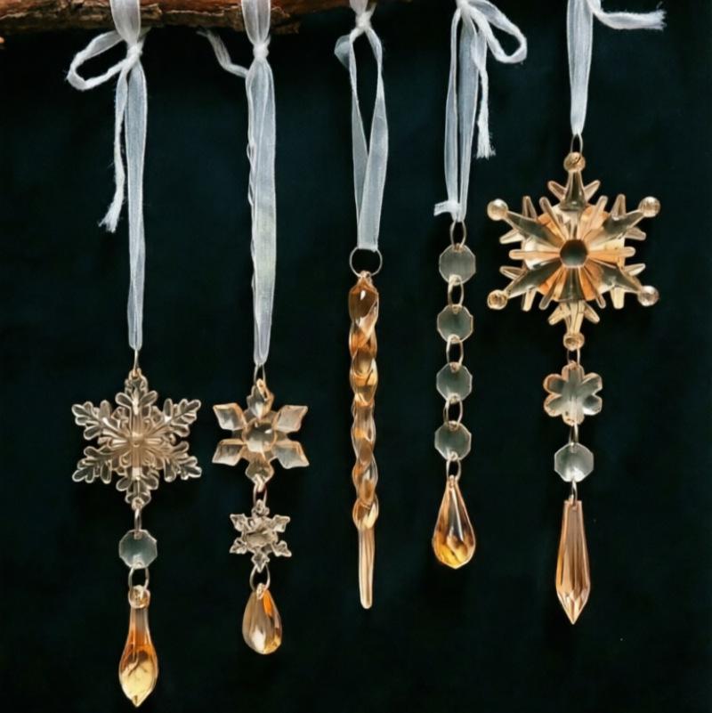 Transparent Snowflake Ice Spikes: Acrylic Christmas Decoration