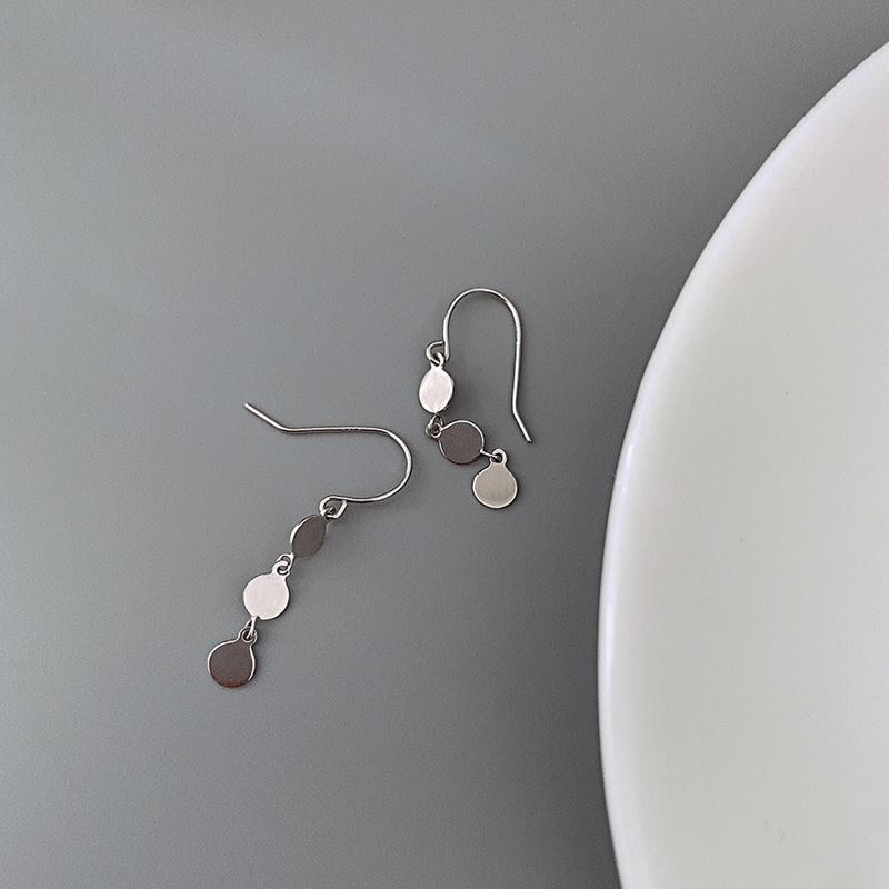 Smooth Small Round Tassel Earrings Women'S Design Sense Niche Ins Cold Wind Ear Hook Ear Hook Long Elegant Temperament