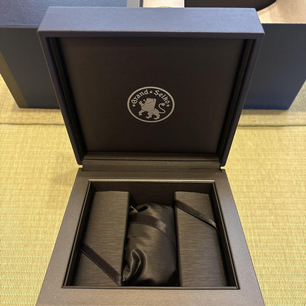 [USED] Grand Seiko watch box (with outer box)