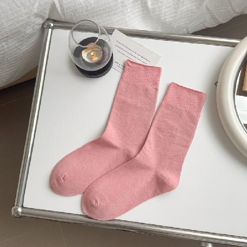 Simple Colored Women Socks Casual Breathable Ladies Korean Socks Plain Soft Daily Female Crew Socks Trendy Solid Color 2026 New