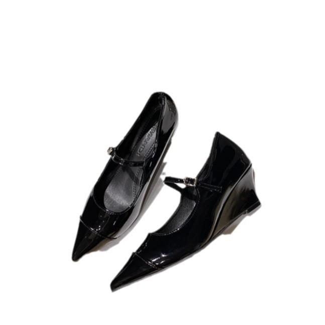 Spring New Retro Silver Wedge Heel Pointed Mary Jane Shoes Versatile Model Light Mouth One Word Buckle Belt High Heel Single Shoes Women