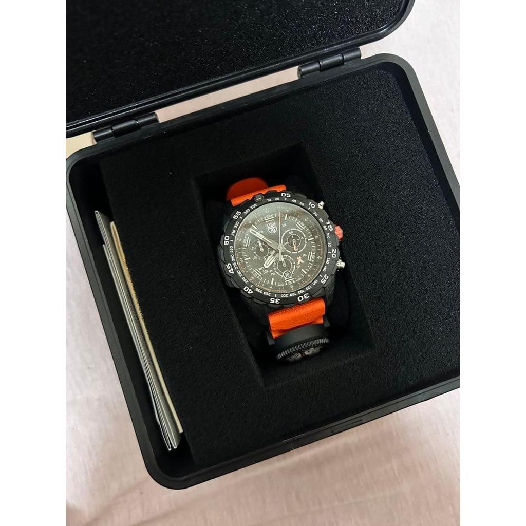 Used New! Tried on only Luminox