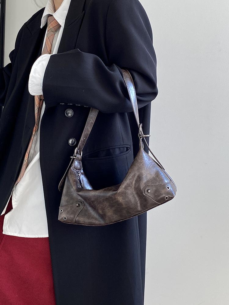 

2025 нишевый дизайн новая женская сумка весна и лето премиальная сумка-подмышка Майяр иностранный стиль универсальная сумка на плечо сумка-мессенджер темно-коричневого